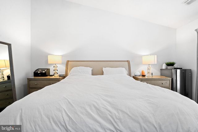 2237 KINGS GARDEN WAY, Falls Church, VA 22043