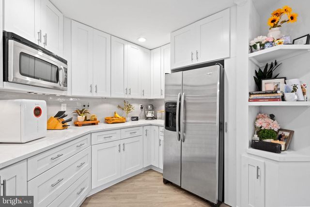 2237 KINGS GARDEN WAY, Falls Church, VA 22043