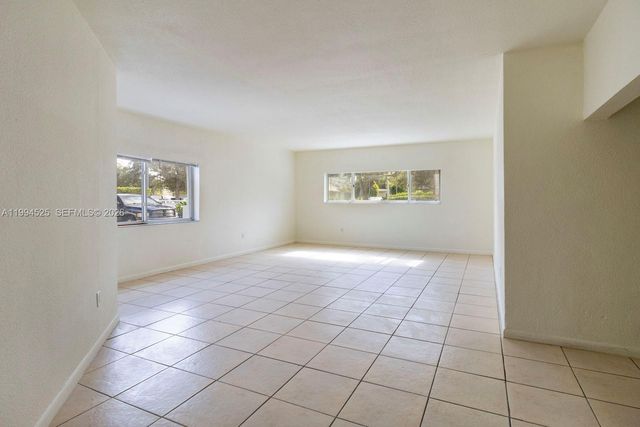 1185 Marseille Dr 101, Miami Beach, FL 33141