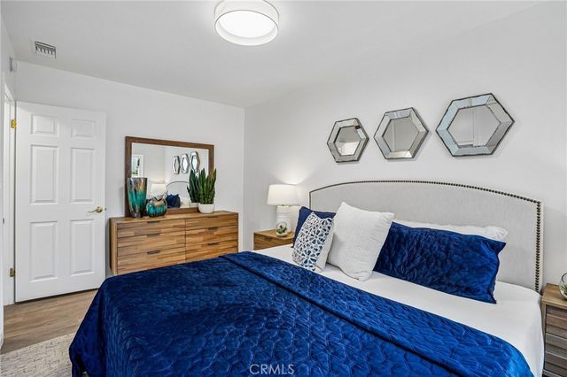 522 S Francisca Avenue, Redondo Beach, CA 90277