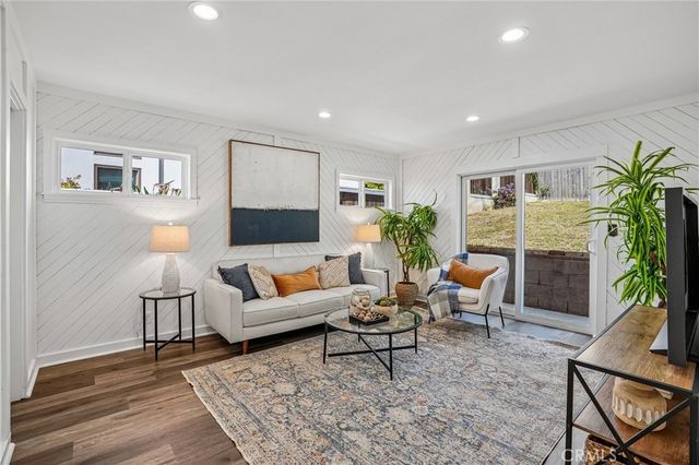 522 S Francisca Avenue, Redondo Beach, CA 90277
