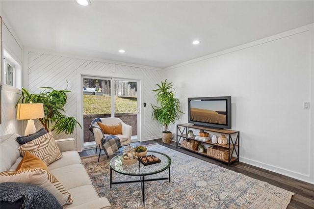 522 S Francisca Avenue, Redondo Beach, CA 90277