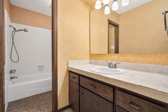 6550 NE Corky Drive, Norman, OK 73026