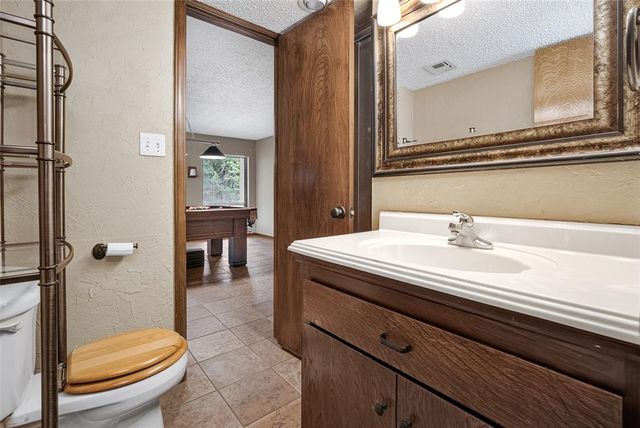 6550 NE Corky Drive, Norman, OK 73026