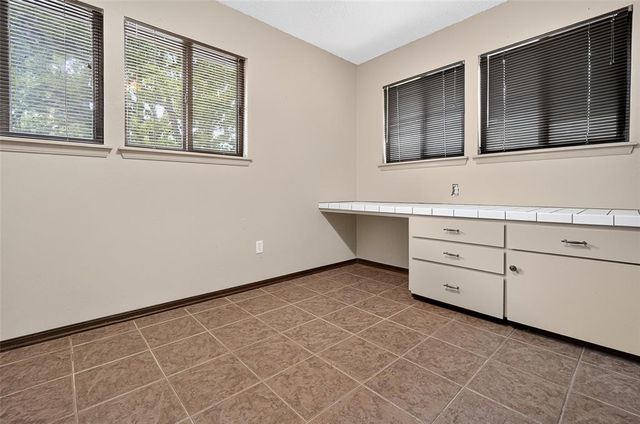 6550 NE Corky Drive, Norman, OK 73026