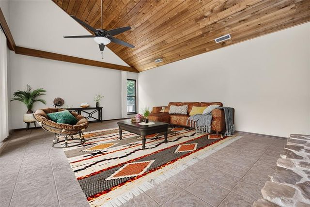 6550 NE Corky Drive, Norman, OK 73026