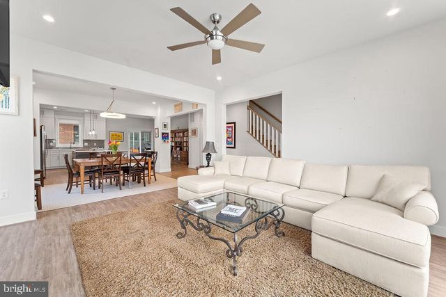 313 CHARLES ST, Fredericksburg, VA 22401