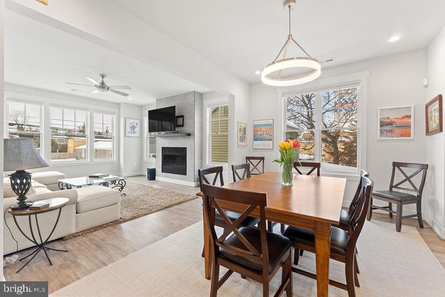 313 CHARLES ST, Fredericksburg, VA 22401