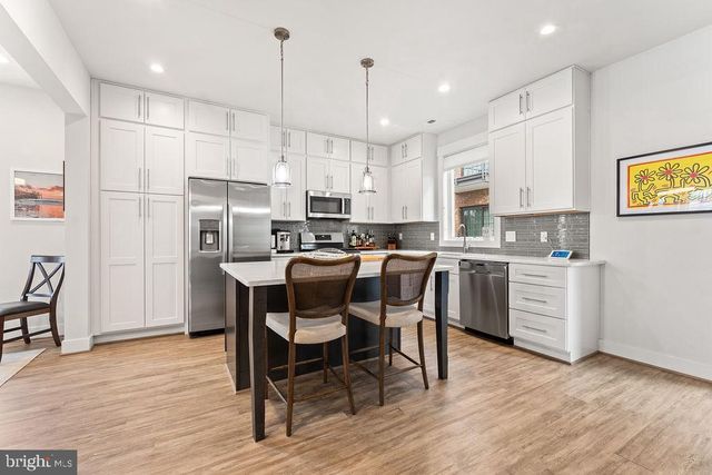 313 CHARLES ST, Fredericksburg, VA 22401