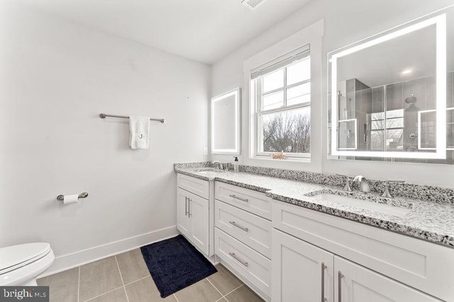 313 CHARLES ST, Fredericksburg, VA 22401