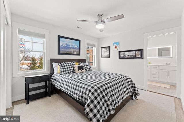 313 CHARLES ST, Fredericksburg, VA 22401