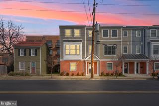 313 CHARLES ST, Fredericksburg, VA 22401