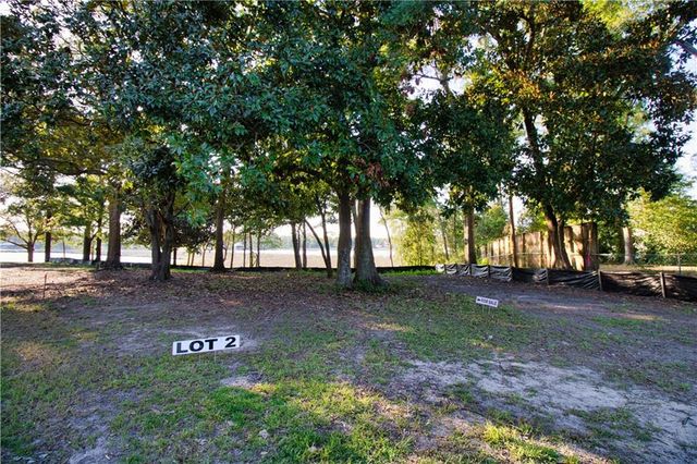 3850 Bebee Point Drive, Theodore, AL 36582