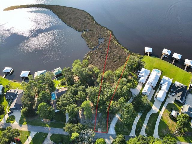 3850 Bebee Point Drive, Theodore, AL 36582