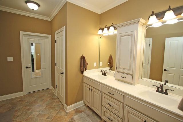 154 Riviera Drive, Georgetown, KY 40324