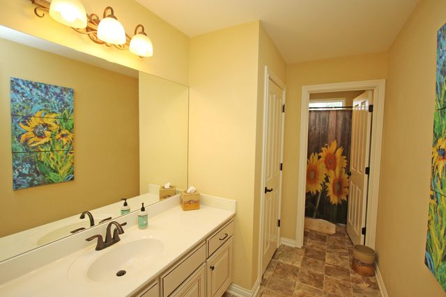 154 Riviera Drive, Georgetown, KY 40324