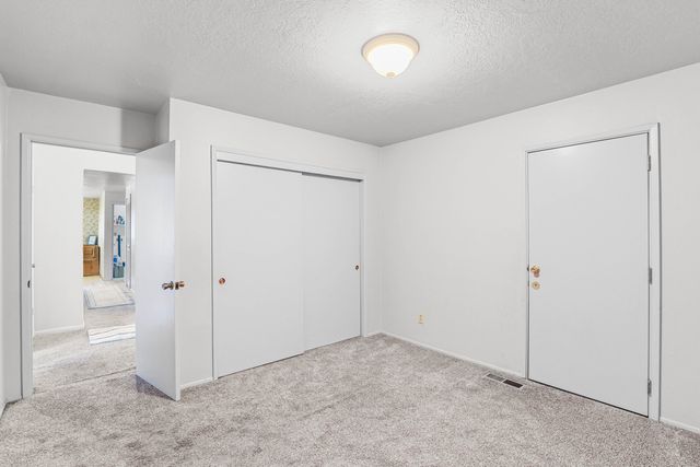 2590 Happy Valley Drive, Medford, OR 97501