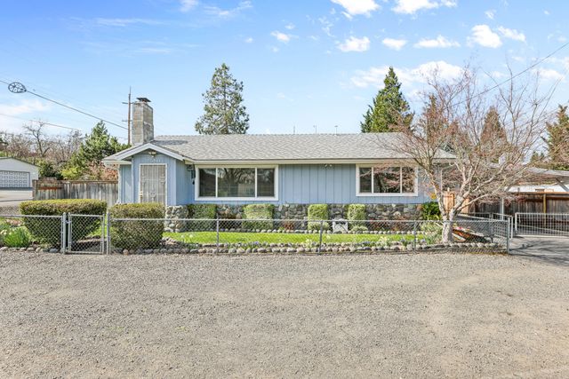 2590 Happy Valley Drive, Medford, OR 97501