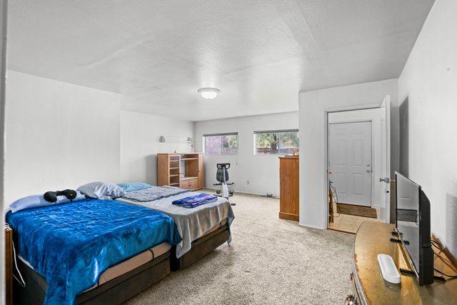 2590 Happy Valley Drive, Medford, OR 97501