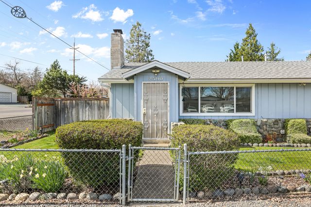 2590 Happy Valley Drive, Medford, OR 97501