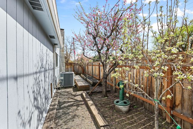 2590 Happy Valley Drive, Medford, OR 97501