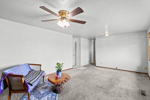 2590 Happy Valley Drive, Medford, OR 97501