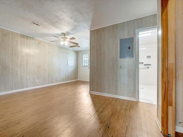 312 Pinecrest Drive, Trinity, TX 75862