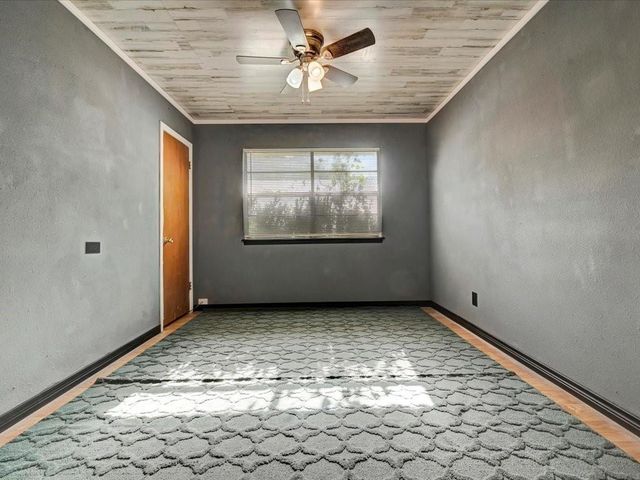 312 Pinecrest Drive, Trinity, TX 75862