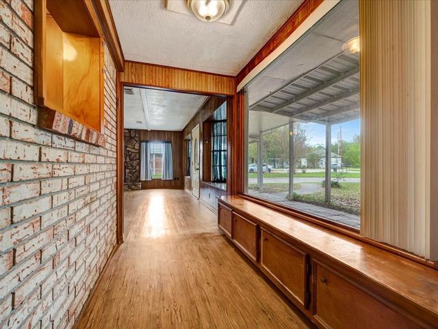 312 Pinecrest Drive, Trinity, TX 75862