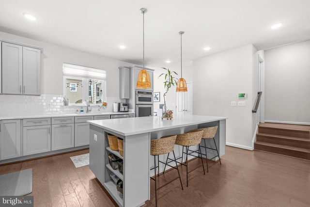 7715 CRESAP LN, Hanover, MD 21076
