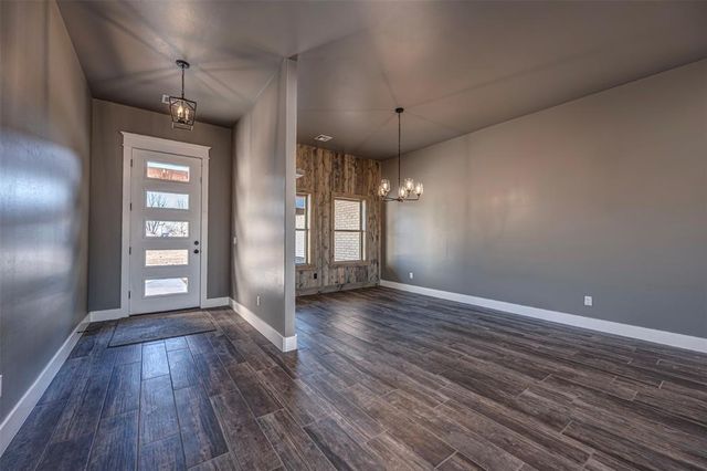 1110 County Street 2958, Tuttle, OK 73089