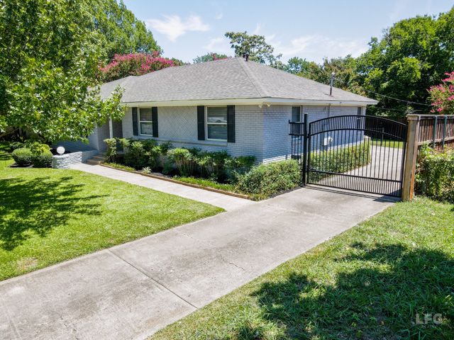 2532 Lazydale Drive, Dallas, TX 75228