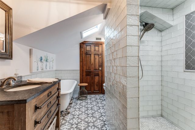 8252 Killdeer Circle, Fort Worth, TX 76108