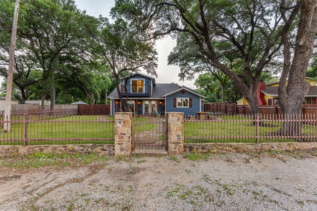 8252 Killdeer Circle, Fort Worth, TX 76108