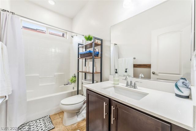 6733 Chelsea Ridge Court, North Las Vegas, NV 89084