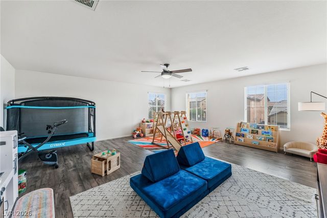 6733 Chelsea Ridge Court, North Las Vegas, NV 89084