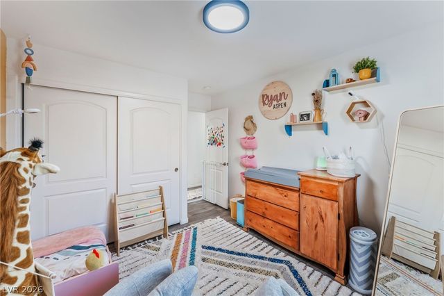 6733 Chelsea Ridge Court, North Las Vegas, NV 89084