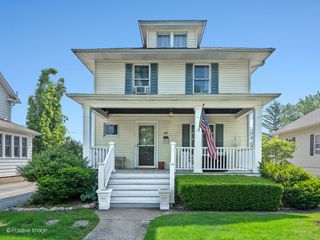217 S Craig Place, Lombard, IL 60148