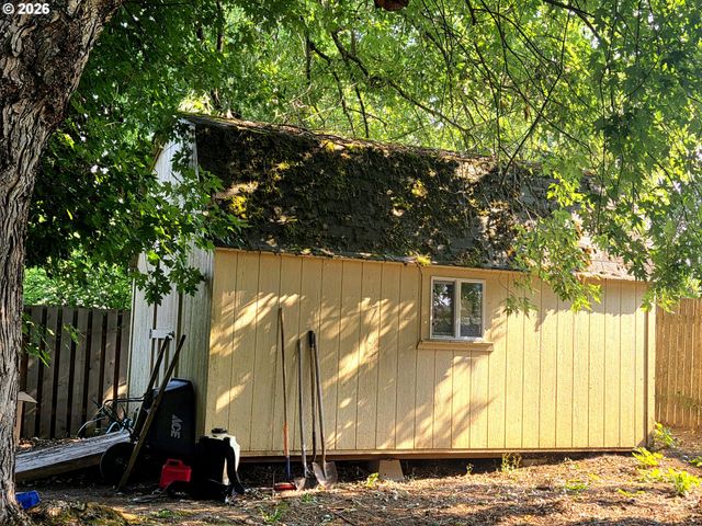 11448 Se 30TH Ave Se, Milwaukie, OR 97222