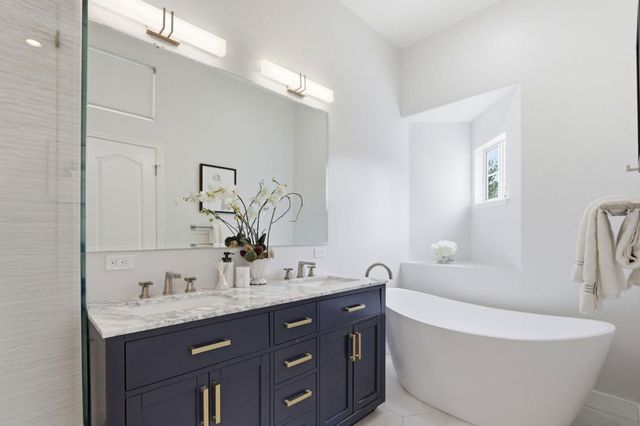 993 Asilomar Terrace 3, Sunnyvale, CA 94086