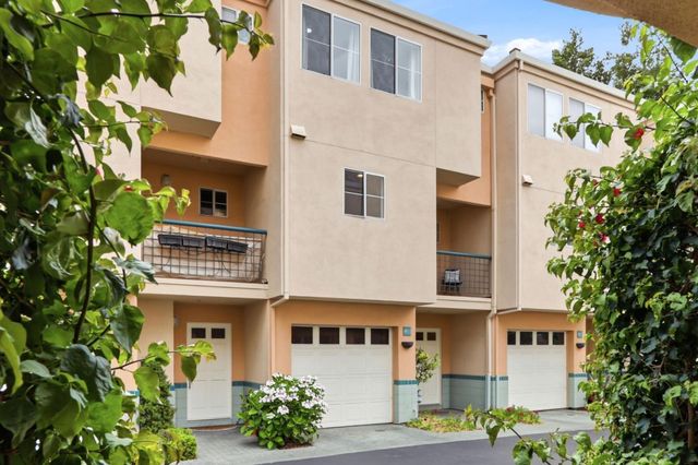 993 Asilomar Terrace 3, Sunnyvale, CA 94086