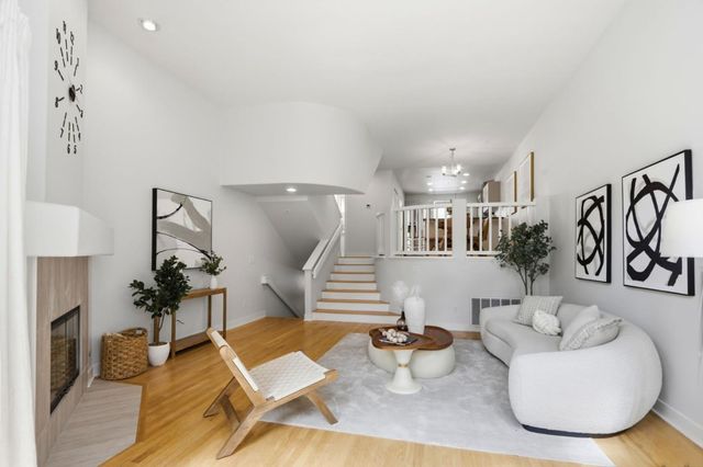 993 Asilomar Terrace 3, Sunnyvale, CA 94086