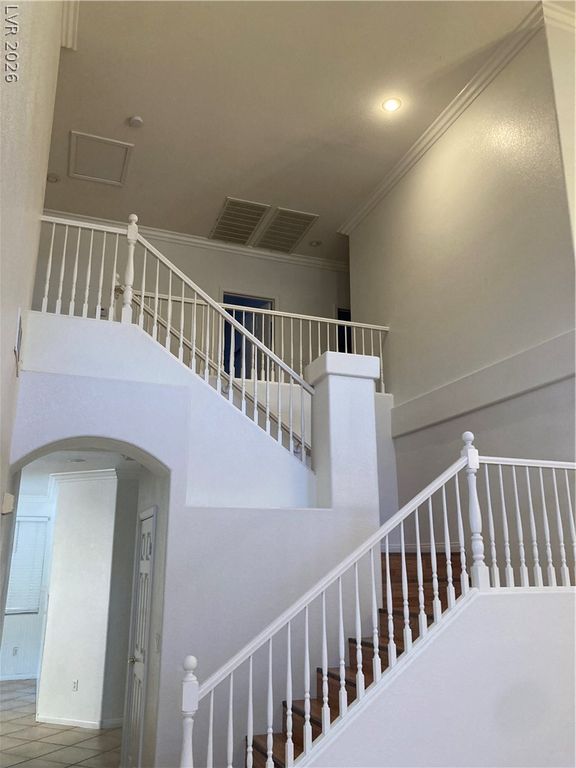 8877 Waltzing Waters Court, Las Vegas, NV 89147 — photo 5