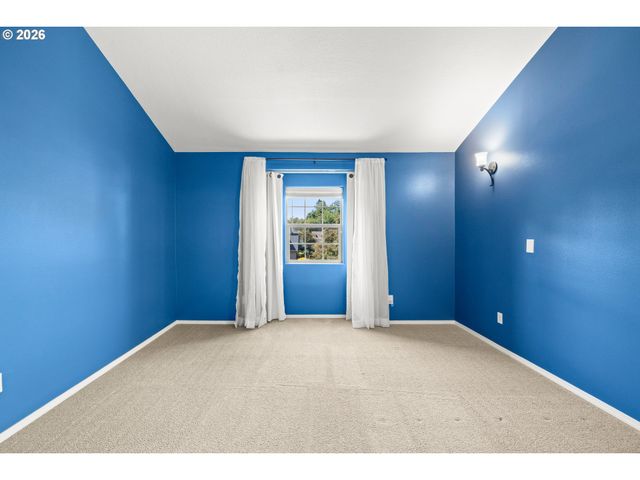 174 Se 59TH Ln, Hillsboro, OR 97129