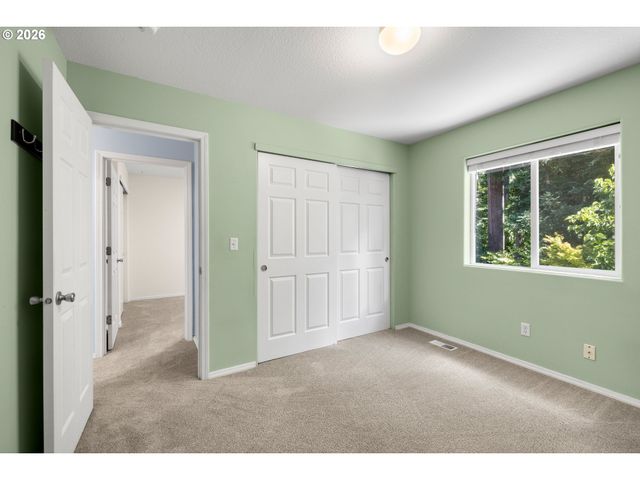 174 Se 59TH Ln, Hillsboro, OR 97129