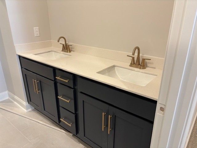 421 W Stonehaus Xing, Antioch, TN 37013