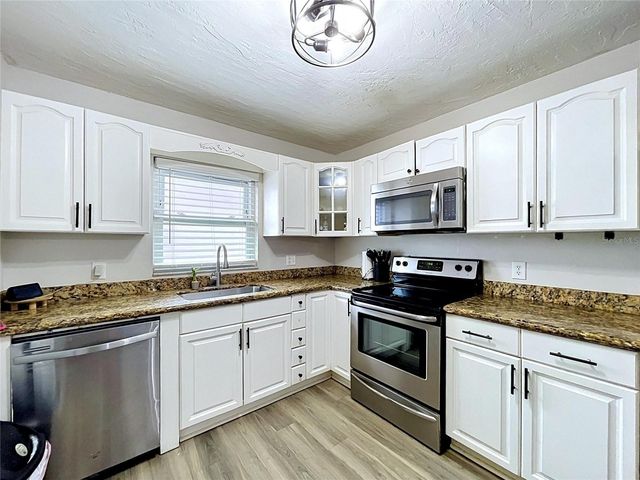 8320 43RD WAY N, Pinellas Park, FL 33781