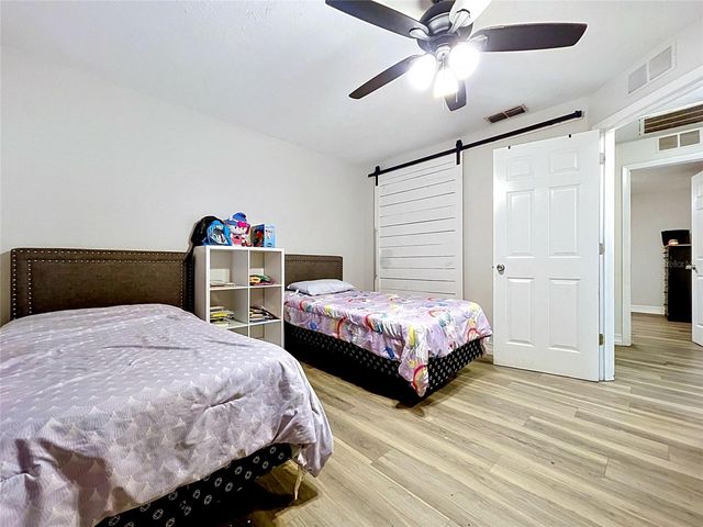 8320 43RD WAY N, Pinellas Park, FL 33781