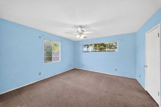 1025 W Fedora Avenue, Fresno, CA 93705