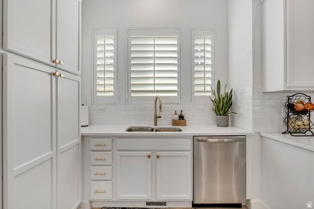 5116 W DOCK ST, South Jordan, UT 84009